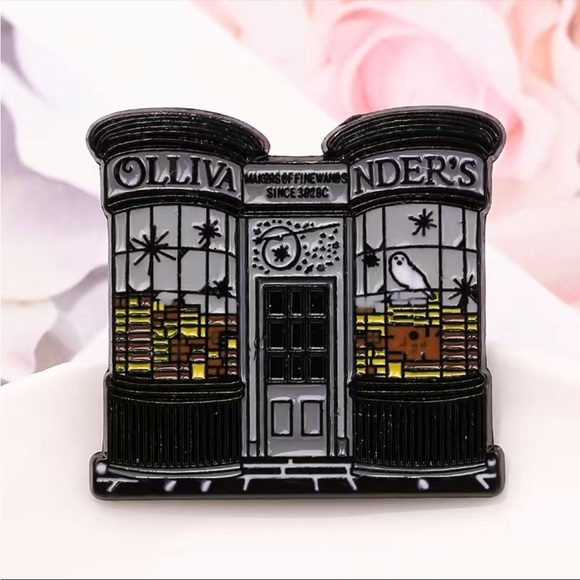 Harry Potter Olivander’s Pin - Picture 3 of 5